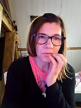 Snapshot of Lina_lou4 chatting on 02.10.25 Lina lou4 online show from 02.10.25