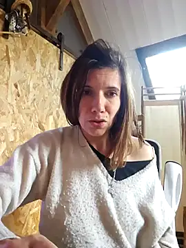 Snapshot of Lina_lou4 chatting on 03.01.25 Lina lou4 online show from 03.01.25