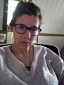 Snapshot of Lina_lou4 chatting on 03.09.25 Lina lou4 online show from 03.09.25