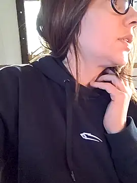 Snapshot of Lina_lou4 chatting on 03.13.25 Lina lou4 online show from 03.13.25