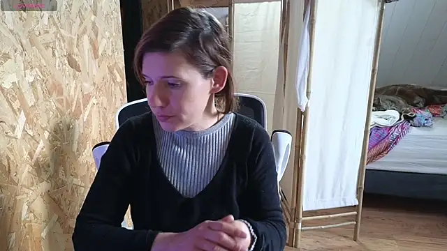 Snapshot of Lina_lou4 chatting on 03.16.25 Lina lou4 online show from 03.16.25