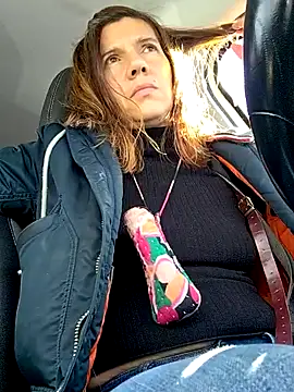 Snapshot of Lina_lou4 chatting on 03.22.25 Lina lou4 online show from 03.22.25