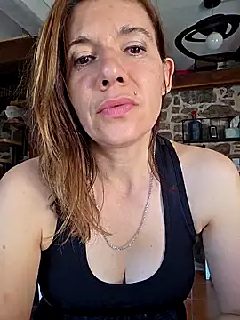 Snapshot of Lina_lou4 chatting on 09.19.25 Lina lou4 online show from 09.19.25