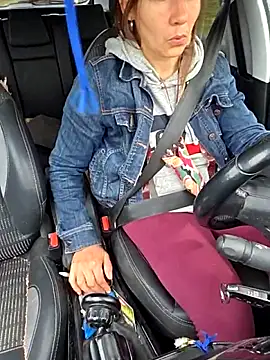 Snapshot of Lina_lou4 chatting on 10.19.25 Lina lou4 online show from 10.19.25