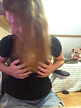 Snapshot of Lina_lou4 chatting on 11.16.25 Lina lou4 online show from 11.16.25