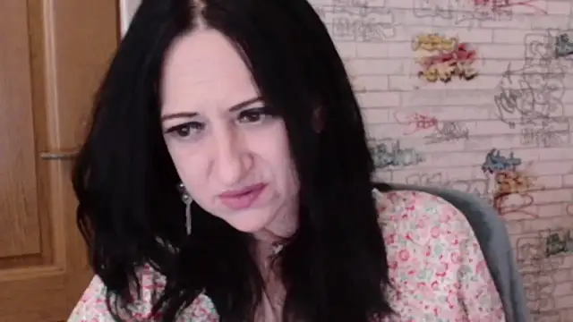 DebraMilf online show from 06.29.26