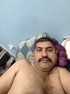 Amandev7 online show from 10.13.25