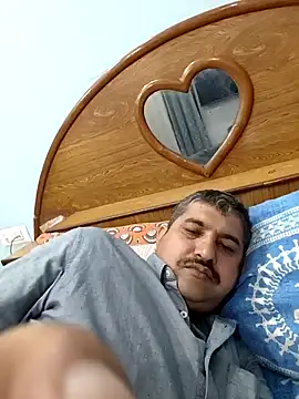 Snapshot of Amandev7 chatting on 02.27.26 Amandev7 online show from 02.27.26