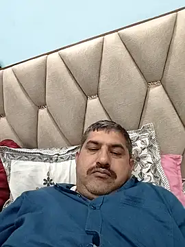 Snapshot of Amandev7 chatting on 03.01.26 Amandev7 online show from 03.01.26