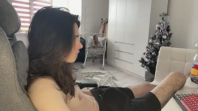 Snapshot of CandyChell chatting on 01.07.26 CandyChell online show from 01.07.26