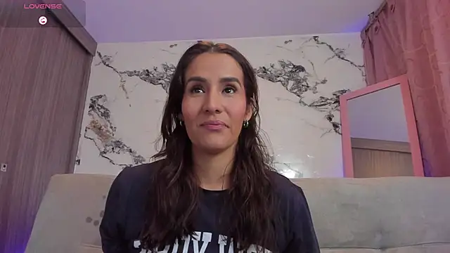 Annaross2 online show from 06.01.26