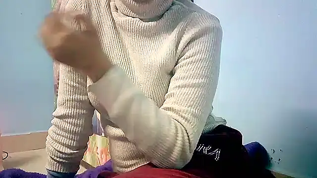 lovelydesi21 online show from 01.11.25