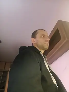 Roman0798 online show from 03.16.25