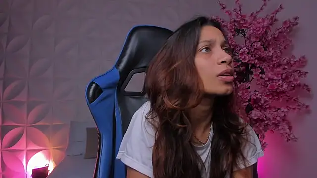 cora 22 online show from 03.10.26