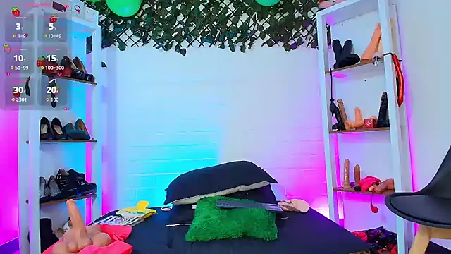 louise nails online show from 04.01.26