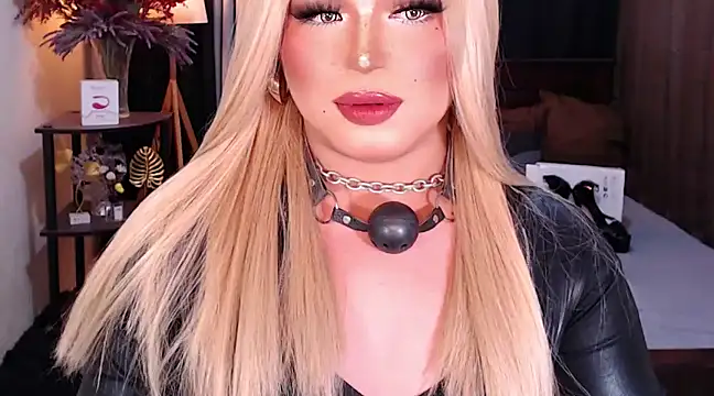 Snapshot of Bitch_Fowler69 chatting on 01.11.25 Bitch Fowler69 online show from 01.11.25