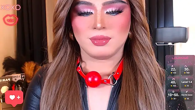 Snapshot of Bitch_Fowler69 chatting on 11.13.25 Bitch Fowler69 online show from 11.13.25