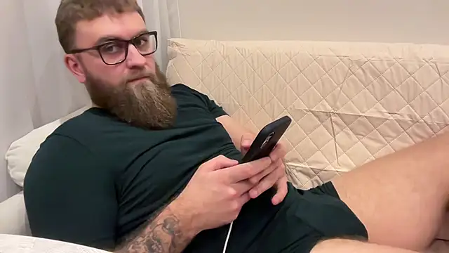 Bear bear  online show from 01.16.26