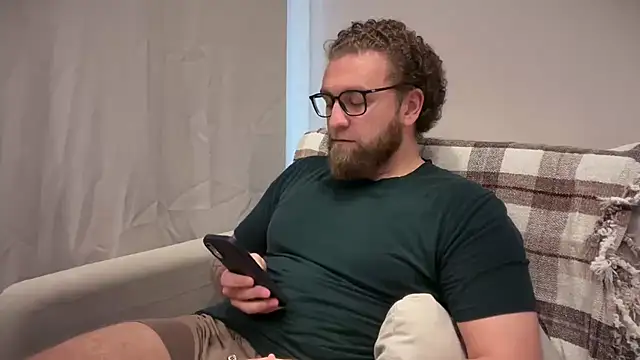 Bear bear  online show from 07.20.26