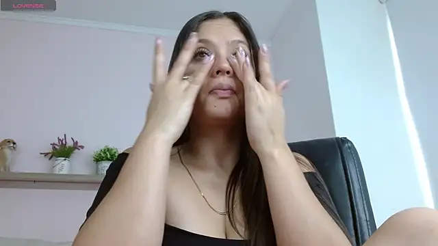  juliana rios online show from 03.29.26