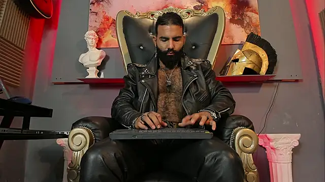 Snapshot of BeardAndrew chatting on 02.21.25 BeardAndrew online show from 02.21.25