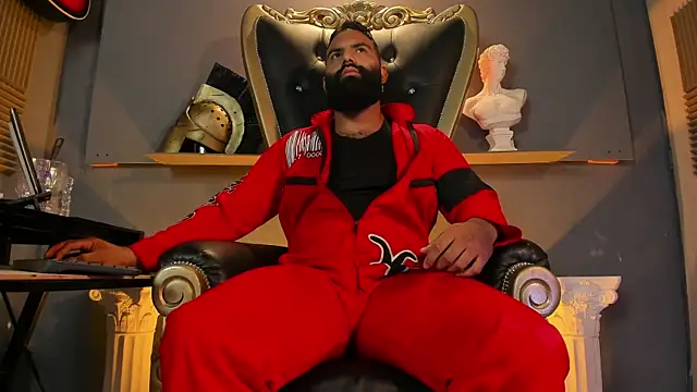 Snapshot of BeardAndrew chatting on 09.20.25 BeardAndrew online show from 09.20.25