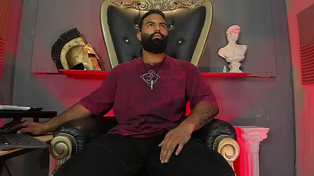 Snapshot of BeardAndrew chatting on 10.03.25 BeardAndrew online show from 10.03.25