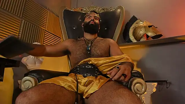 Snapshot of BeardAndrew chatting on 10.23.25 BeardAndrew online show from 10.23.25