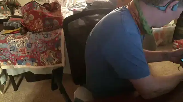 MormonPineapples online show from 10.19.25