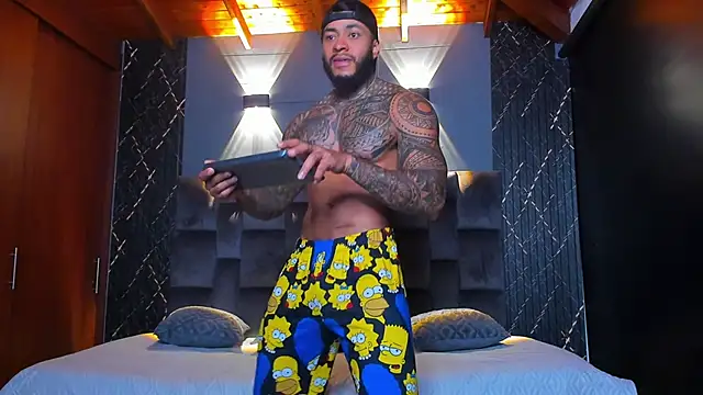 muscle man16 online show from 12.06.24