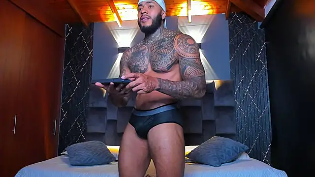 muscle man16 online show from 01.04.25