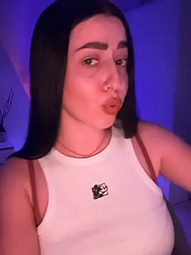 Emylia online show from 01.29.25