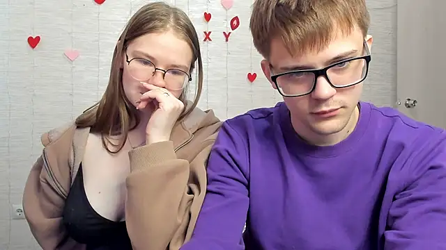 Snapshot of Tommy_and_Katie chatting on 02.26.25 Tommy and Katie online show from 02.26.25