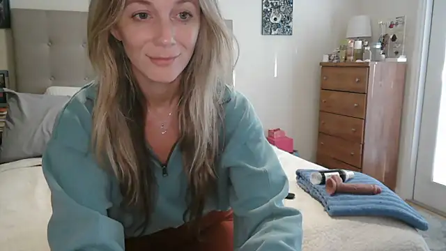 Heyitsmee33 online show from 11.07.25