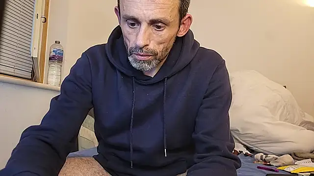 uk-bobbie-uk online show from 11.27.25