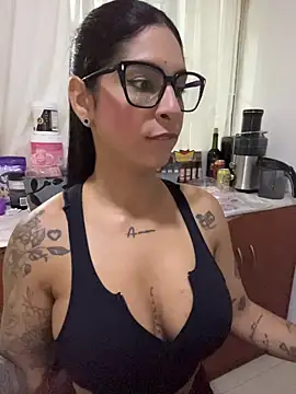 charlotte stevenss  online show from 03.03.26