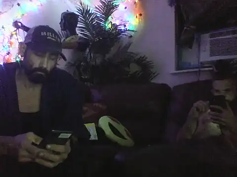 Snapshot of ItalianPapiDripDrip chatting on 01.25.25 ItalianPapiDripDrip online show from 01.25.25