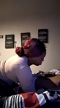 Snapshot of mayywetter chatting on 01.14.25 mayywetter online show from 01.14.25