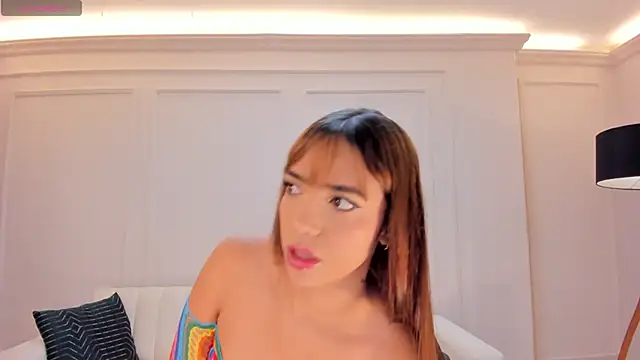 Snapshot of MariamRivera_ chatting on 03.09.25 MariamRivera  online show from 03.09.25