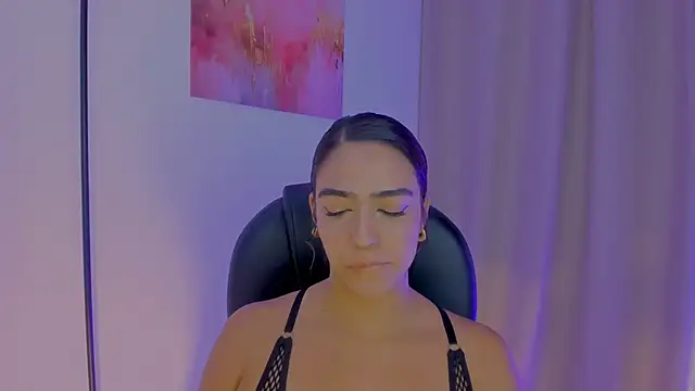 MariamRivera  online show from 02.14.26