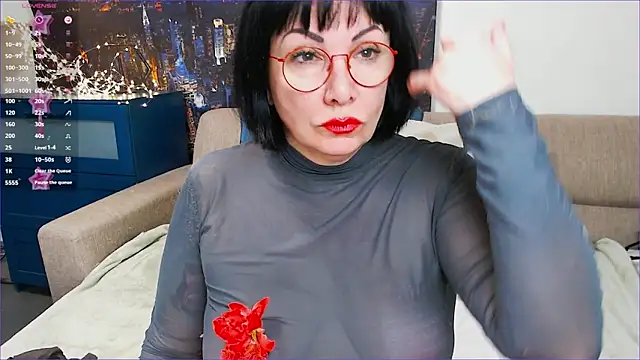 SquirtySlut online show from 02.24.25