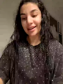 Snapshot of Samira30 chatting on 01.09.25 Samira30 online show from 01.09.25