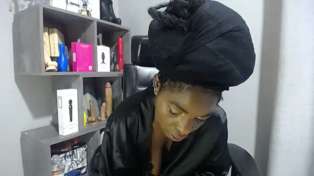 Shaniko89 online show from 12.04.25