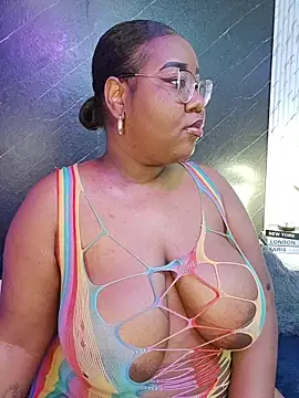 Darnellqueen online show from 10.10.25