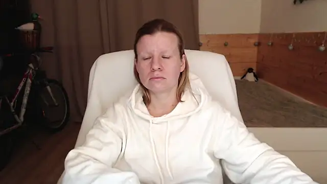 Exponent 5 online show from 12.04.24