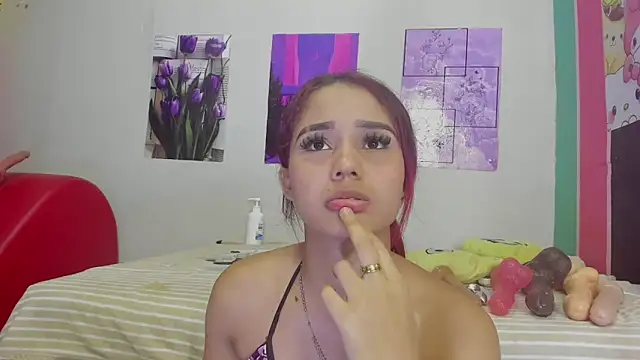 MarianaManzur online show from 02.18.25