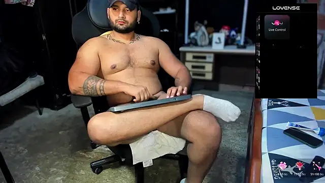 Snapshot of Imperion_king chatting on 11.26.25 Imperion king online show from 11.26.25