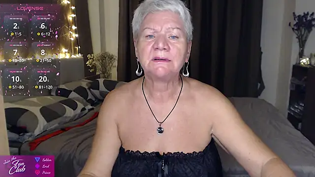 roxana brooks online show from 05.18.26