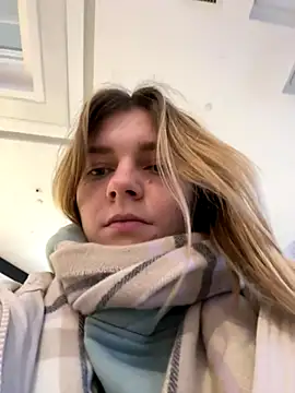 ValenciaShock online show from 10.25.25