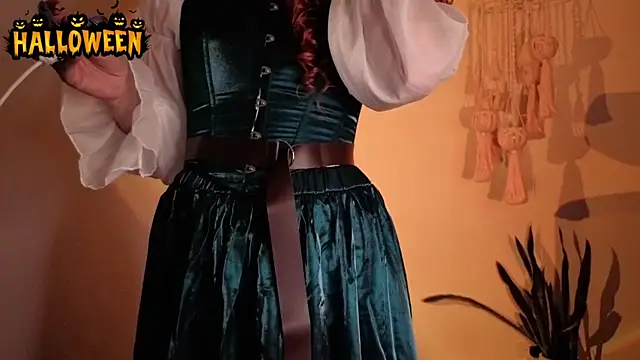 Snapshot of Mala_Bad chatting on 10.31.25 Mala Bad online show from 10.31.25